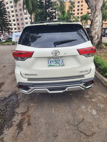 A picture of Highlander 2017 XLE