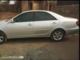 A picture of Camry 2004 Engine Taps at top AC has Leakage only