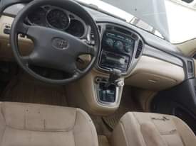 A picture of 2004 Toyota Highlander