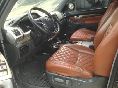 A picture of TOYOTA PRADO JEEP