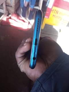 A picture of Infinix note8i