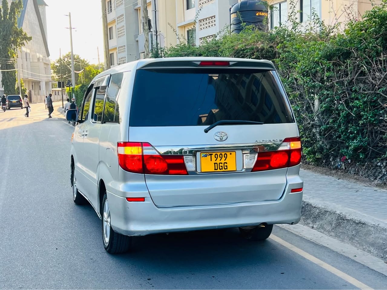 A picture of ALPHARD 0672201608