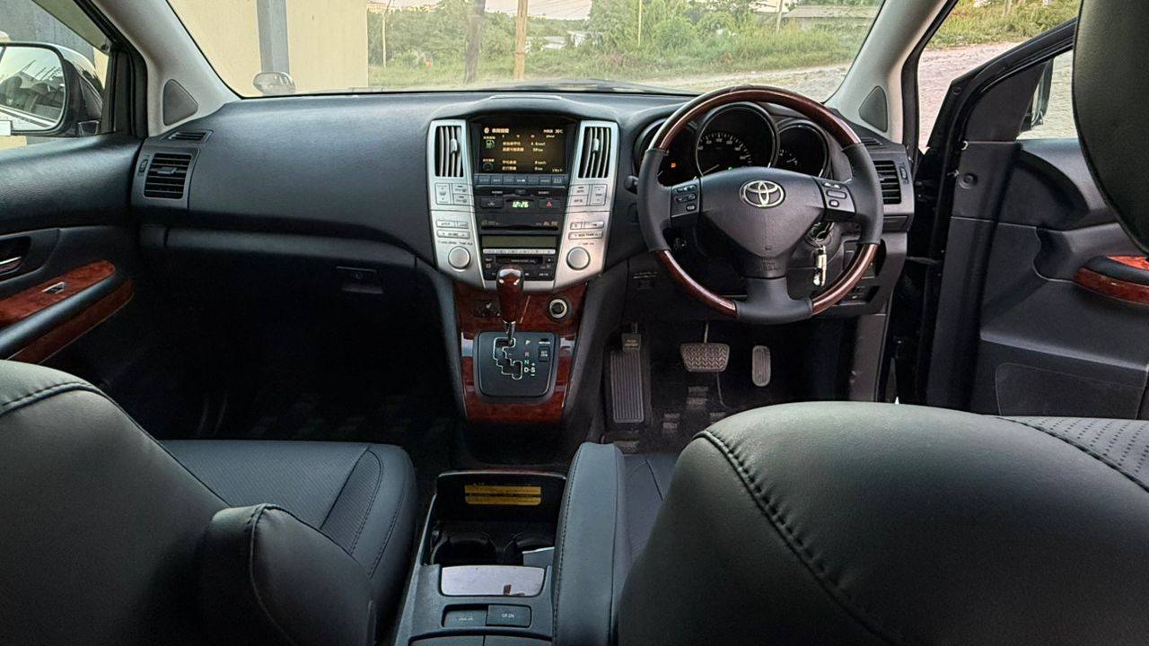 A picture of HARRIER 2008 OPEN ROOF 0785 499 509