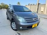 A picture of Toyota Ist on sale DMR gari imetunzwa vizuri sanaaaaaaa