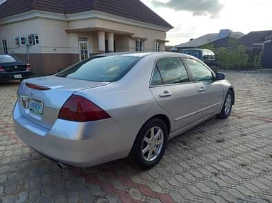 A picture of DISTRESS SALE HONDA ACCORD DC FOR 1 7M BUY N