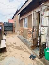 A picture of SIMPLE HOUSE FOR SALE KAWEMPE KAZO 25 MILLION UGX