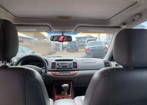 A picture of Toyota Camry 2006 Neatly used first body Sun roof 4