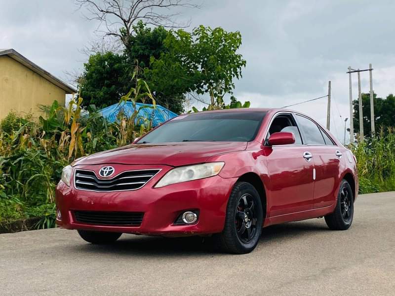 A picture of TOK S STANDARD An Extremely Clean Used Toyota Camry 2011