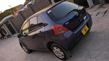 A picture of Toyota Vitz New kali sana Call 255655668290 Call 255756668290