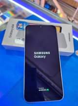 A picture of Samsung galaxy A14 128GB box