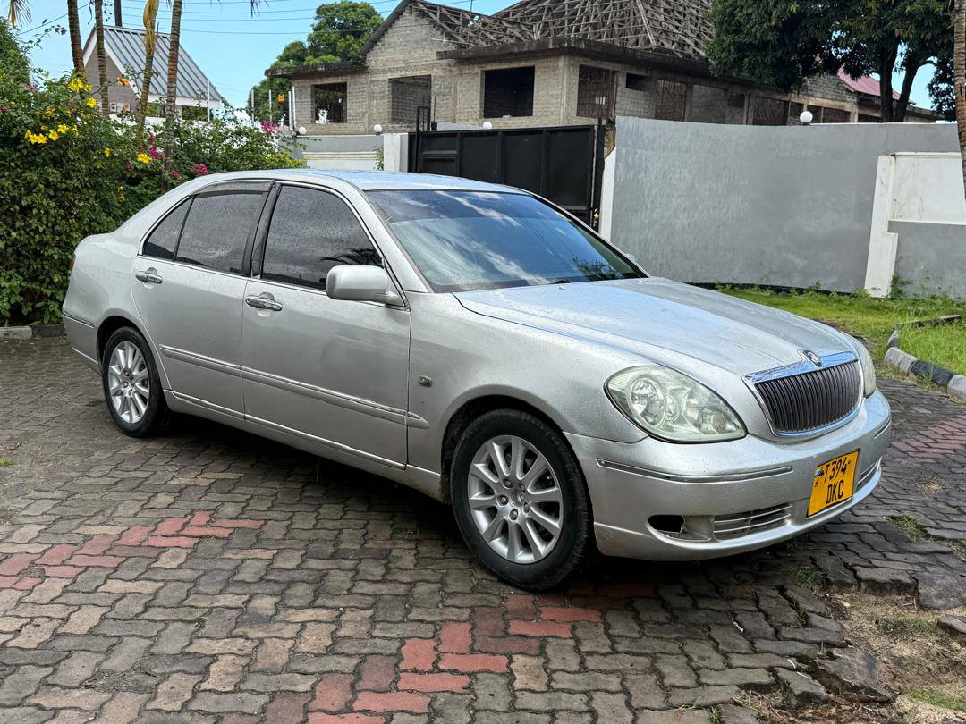 A picture of TOYOTA BREVIS