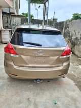 A picture of Awoof deal Clean Reg 010 Toyota Venza full option thumbstart