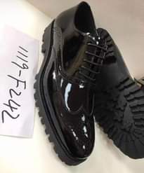 A picture of Mens shoes At affordable prices 160000 Delivery available 256752127281