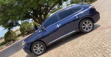 A picture of Fastest finger Over sharp Lexus Rx350 2010 model with Untampered