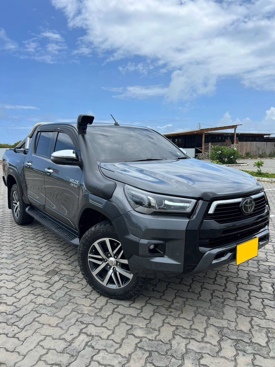 A picture of Hilux double cabin for sale