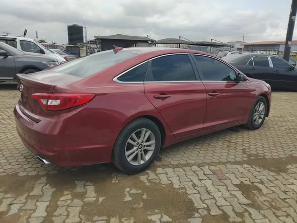A picture of Distress deal OLD ENTRY Foreign Used Hyundai Sonata November 2025