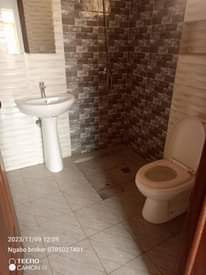 A picture of House for rent gisozi main road 200k