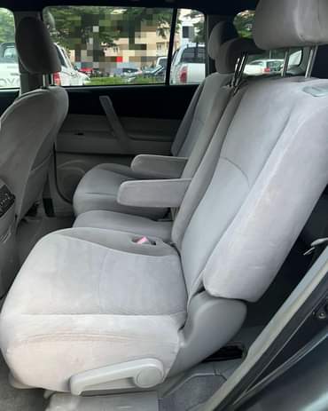 A picture of 2009 upgraded to 2012 Toyota Highlander 9 9m net price
