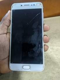 A picture of vivo X7
