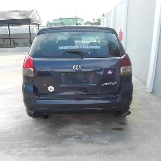 A picture of 2004 Toyota Matrix