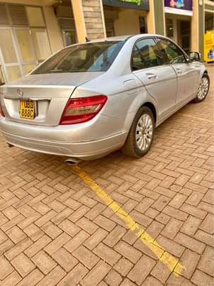 A picture of Mercedes Benz C250