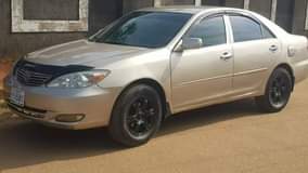 A picture of 2005 Toyota camry 05 05