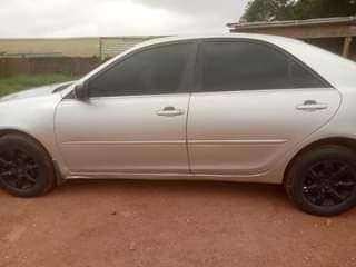 A picture of serious buyer toyota camry big dady 4pluge 2004 model engine