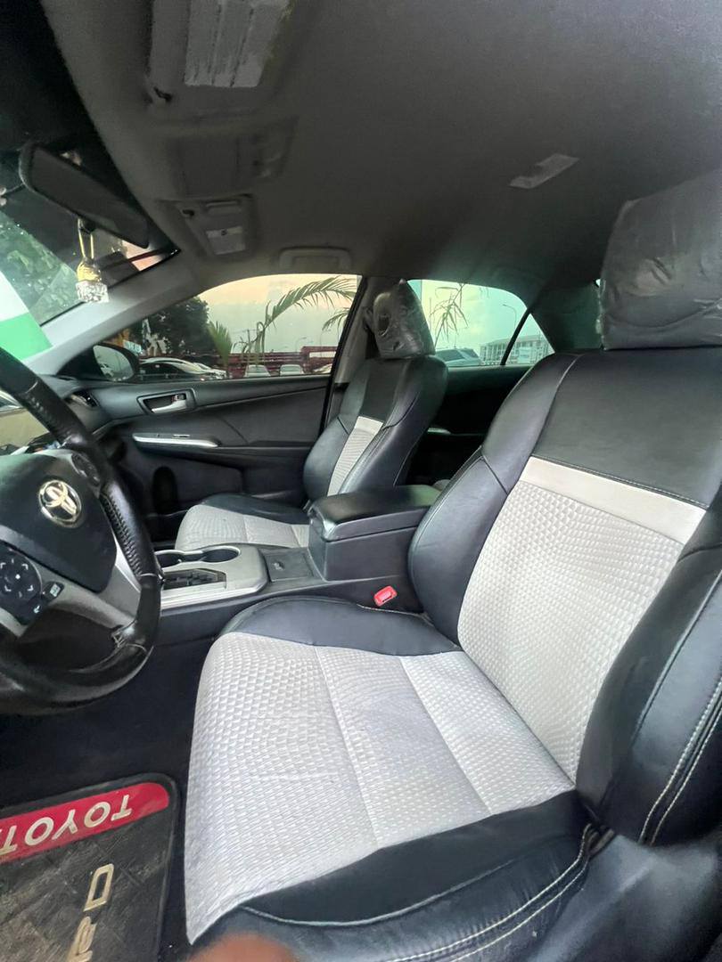 A picture of 2014 TOYOTA CAMRY SPORTS