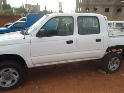 A picture of Car