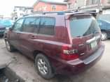 A picture of Toyota Highlander 06