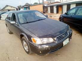 A picture of Awoo Toyota Camry year 2001 engine and transmission and ac