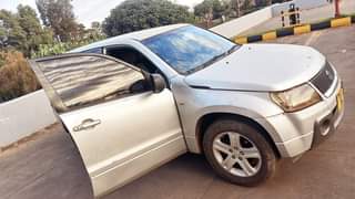 suzuki escudo