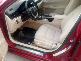 A picture of Direct Tokunbo Lexus Es350 2015 model