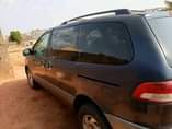 A picture of TOYOTA SIENNA 2001