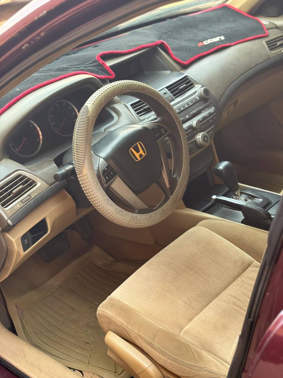 A picture of Honda accord 2008