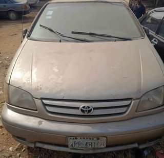 A picture of GOOD 2002 TOYOTA SIENNA IS AVAILABLE AT A CHEAP RATE