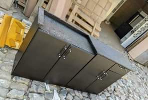 A picture of Kitchen cabinets