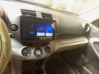 A picture of Rav4 2007