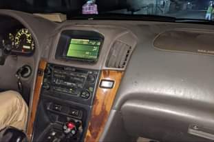 A picture of Lexus RX300 up for sale in good condition 5 Alloy