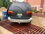 A picture of Used Toyota Sienna 2000 model