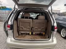 A picture of Toyota sienna