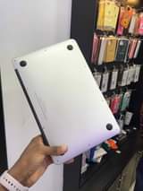 A picture of MacBook air 2010 mini
