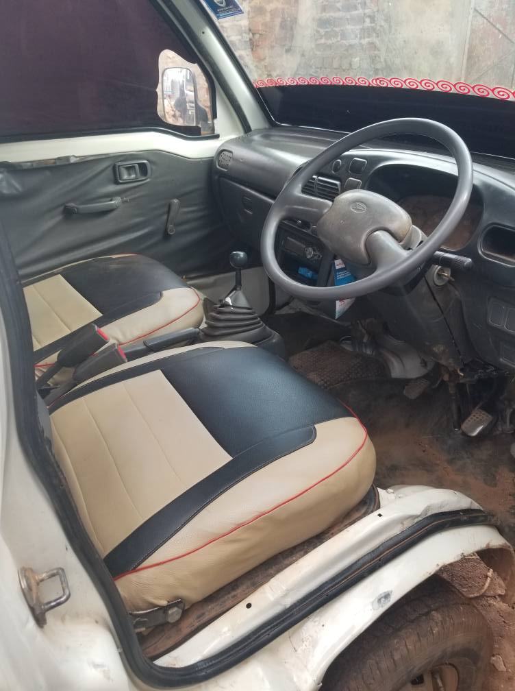 A picture of Nyogeza 6 8m Call 0701488581 What s app 0776417404