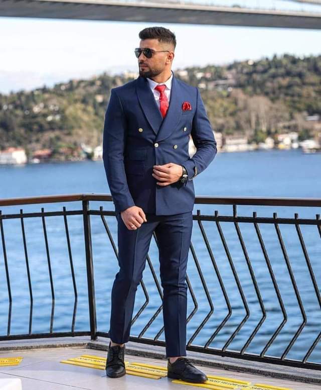 A picture of Turkish suit