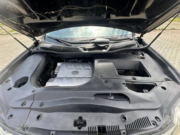 A picture of Lexus RX 350 2010 Registered With Complete and Authentic Documents