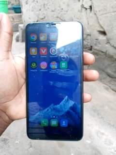 A picture of OPPO A3s 16gb 2ram claen