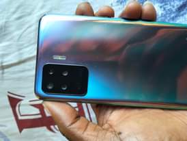 A picture of Oppo Reno 5f