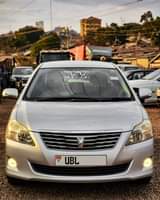 A picture of TOYOTA PREMIO