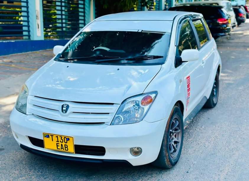 used toyota ist