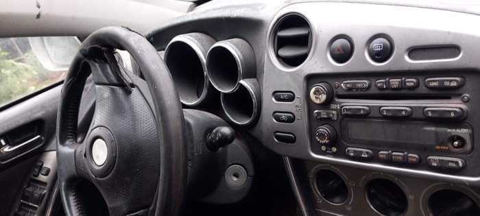 A picture of 2003 Toyota Matrix 2003